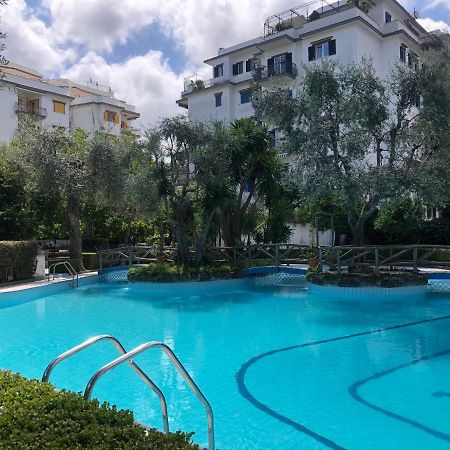 Casa Mami - Luxury Apartment And Pool - Sorrento Dış mekan fotoğraf